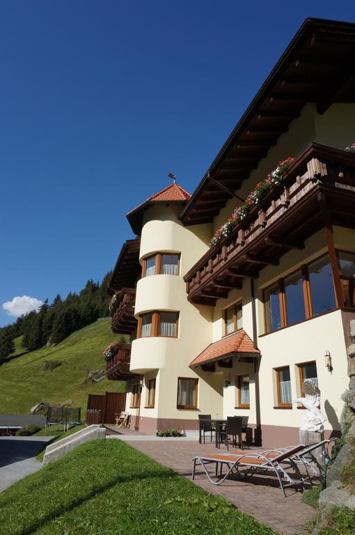 Apartamento Adlerhof Sankt Leonhard im Pitztal Exterior foto